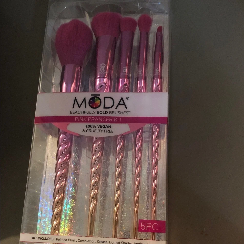 5piece metallic pink prancer spiral wand‎ makeup brush set new